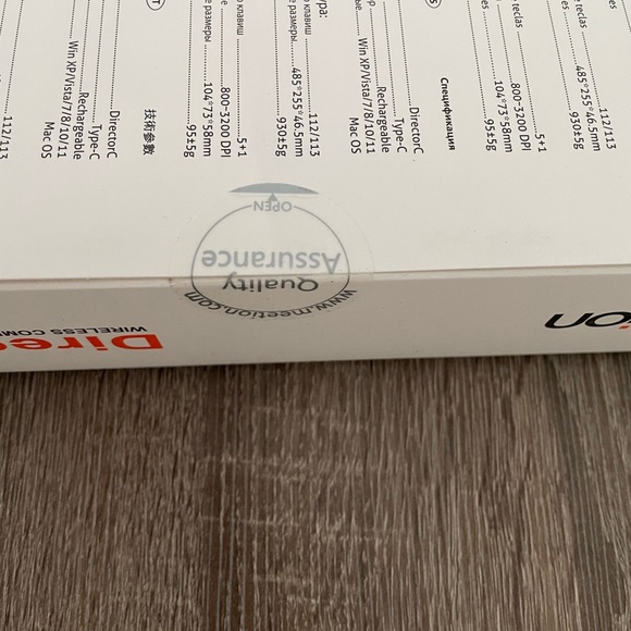 NWT ergonomic wireless keyboard and mouse - Picture 3 of 4